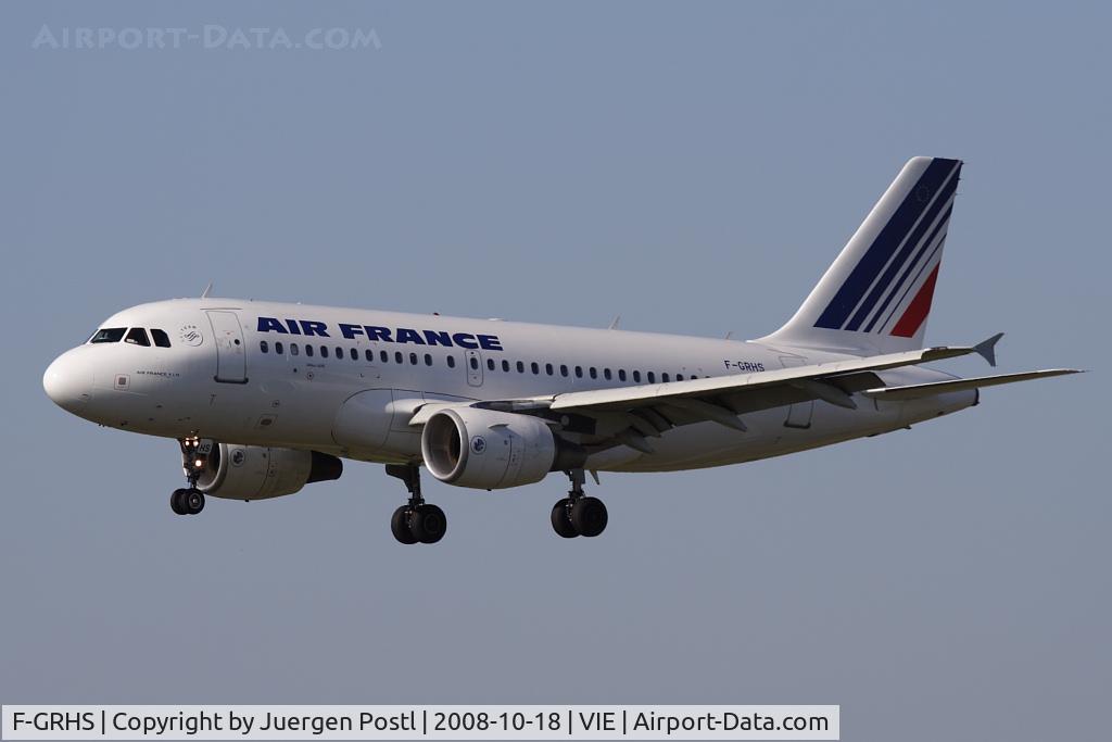 F-GRHS, 2001 Airbus A319-111 C/N 1444, Airbus A319-111