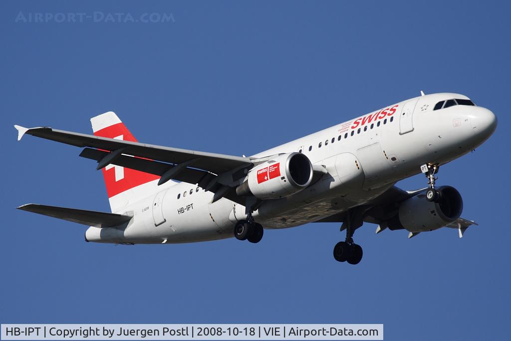 HB-IPT, 1997 Airbus A319-112 C/N 727, Airbus A319-112