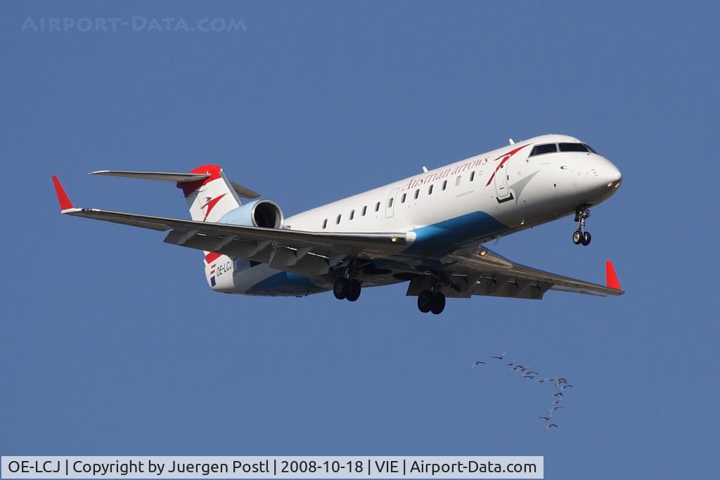 OE-LCJ, 1996 Canadair CRJ-200LR (CL-600-2B19) C/N 7142, Bombardier Inc. Canadair CL 600-2B19