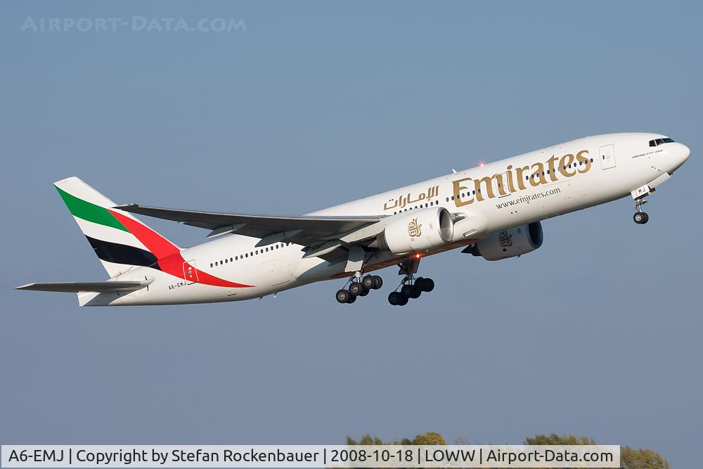 A6-EMJ, 1997 Boeing 777-21H/ER C/N 27253, B777