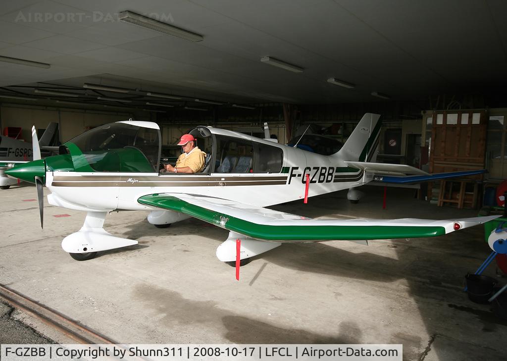 F-GZBB, Robin DR-400-160 Chevalier C/N 2537, Thanks to the pilot to have let me taken all the 'Claude Chautemps Airclub' aircraft ;-)