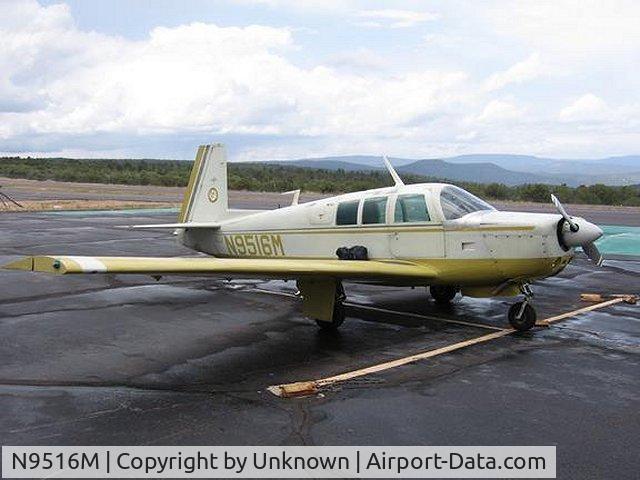 N9516M, 1966 Mooney M20F Executive C/N 670093, Mooney N9516M