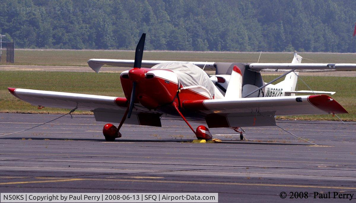 N50KS, 2001 Vans RV-6 C/N 20535, In for a weekend vist
