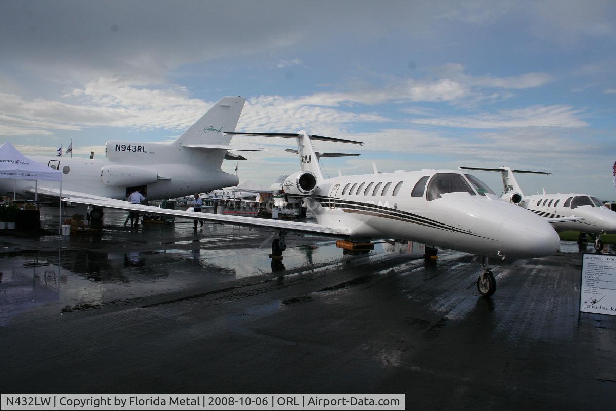 N432LW, 2004 Cessna 525B C/N 525B0003, Cessna 525B CJ3 at NBAA