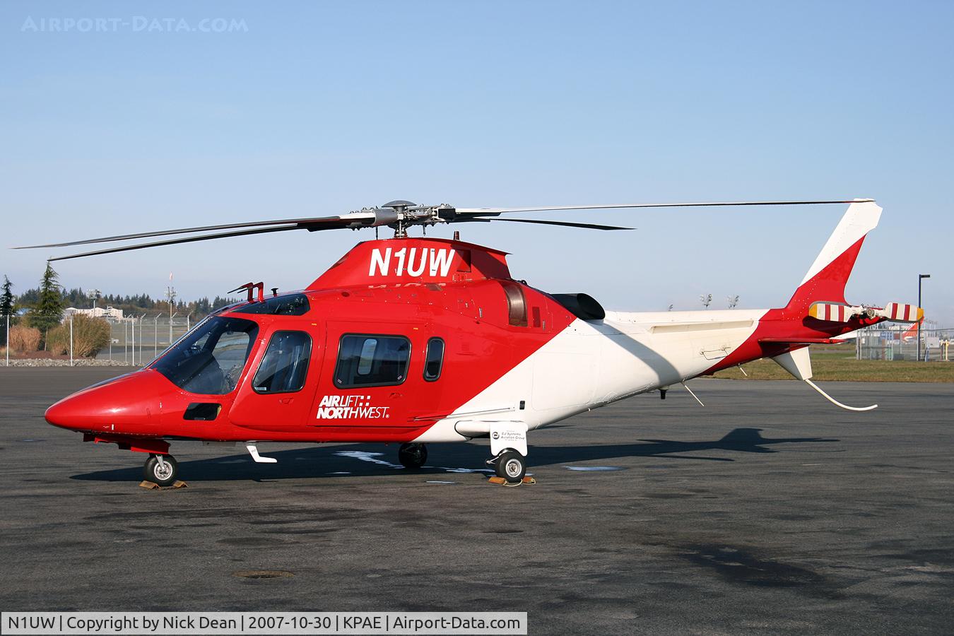 N1UW, 1998 Agusta A-109E C/N 11034, /