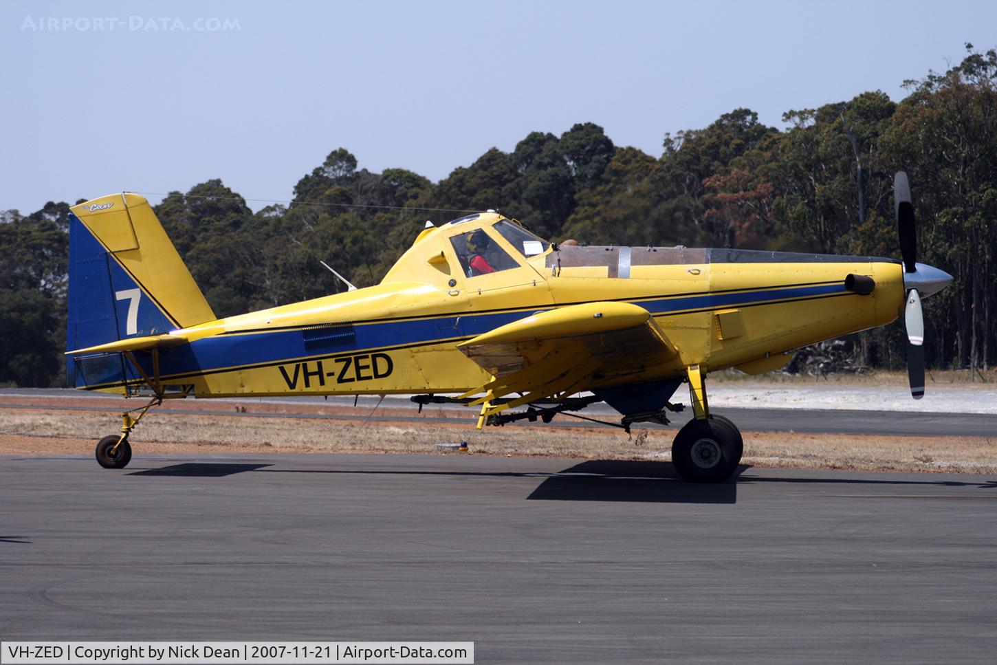 VH-ZED, 1997 Air Tractor Inc AT-802A C/N 802A-0043, Margaret River Airstrip Western Australia