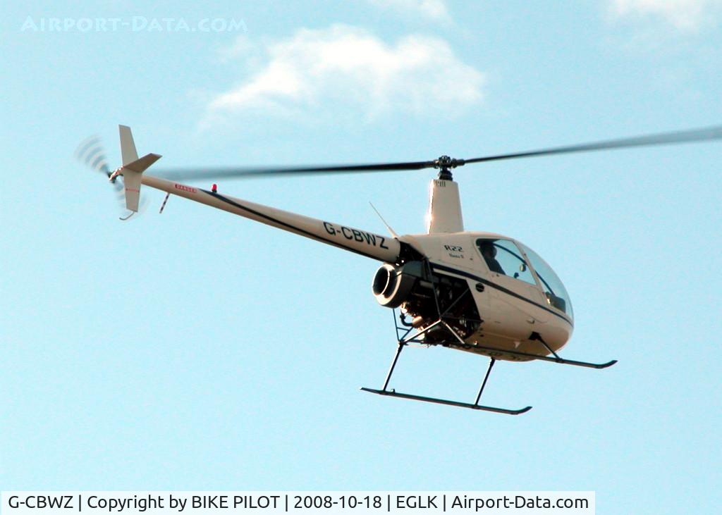 G-CBWZ, 2000 Robinson R22 Beta C/N 3101, IN FROM ELSTREE