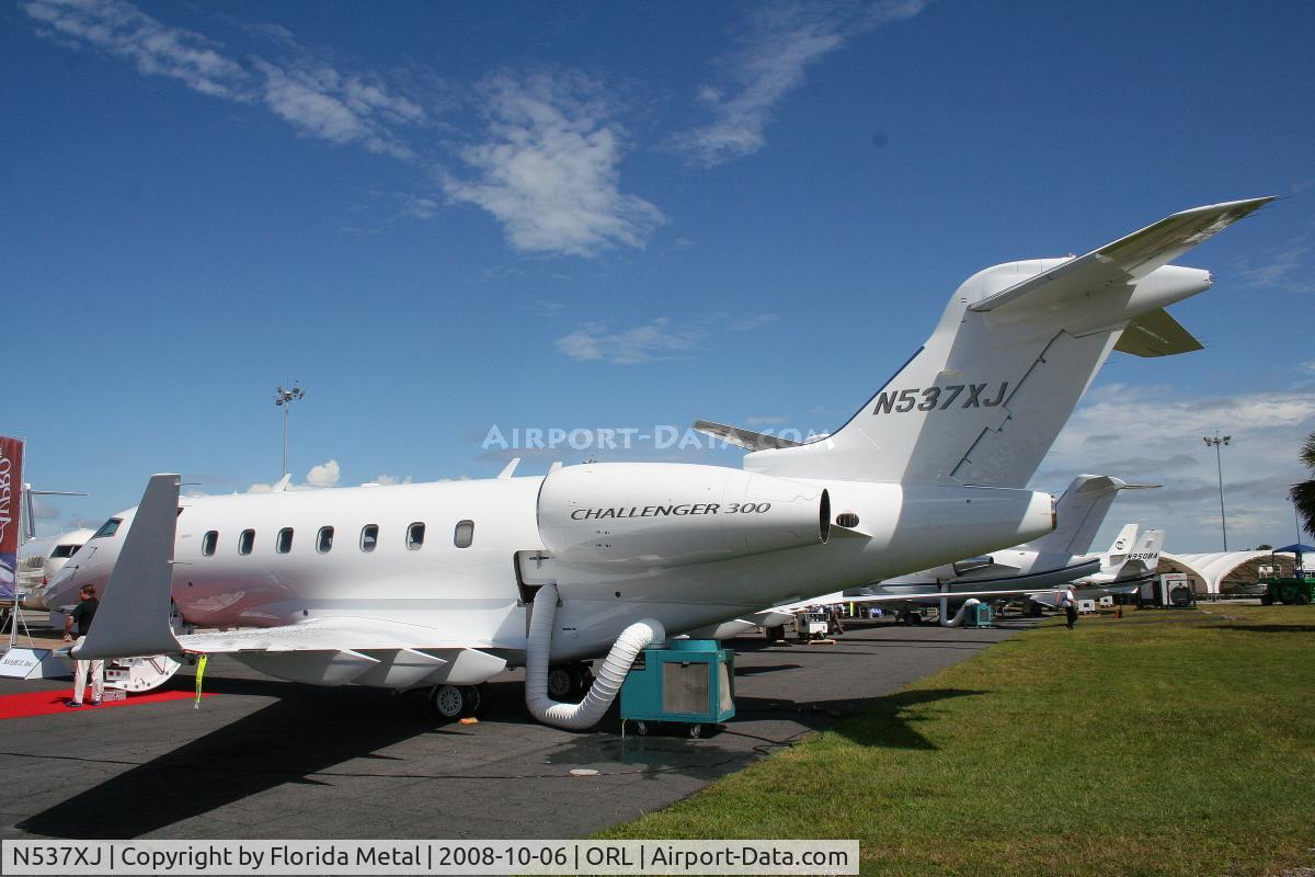 N537XJ, 2008 Bombardier Challenger 300 (BD-100-1A10) C/N 20213, Bombardier Challenger 300 at NBAA