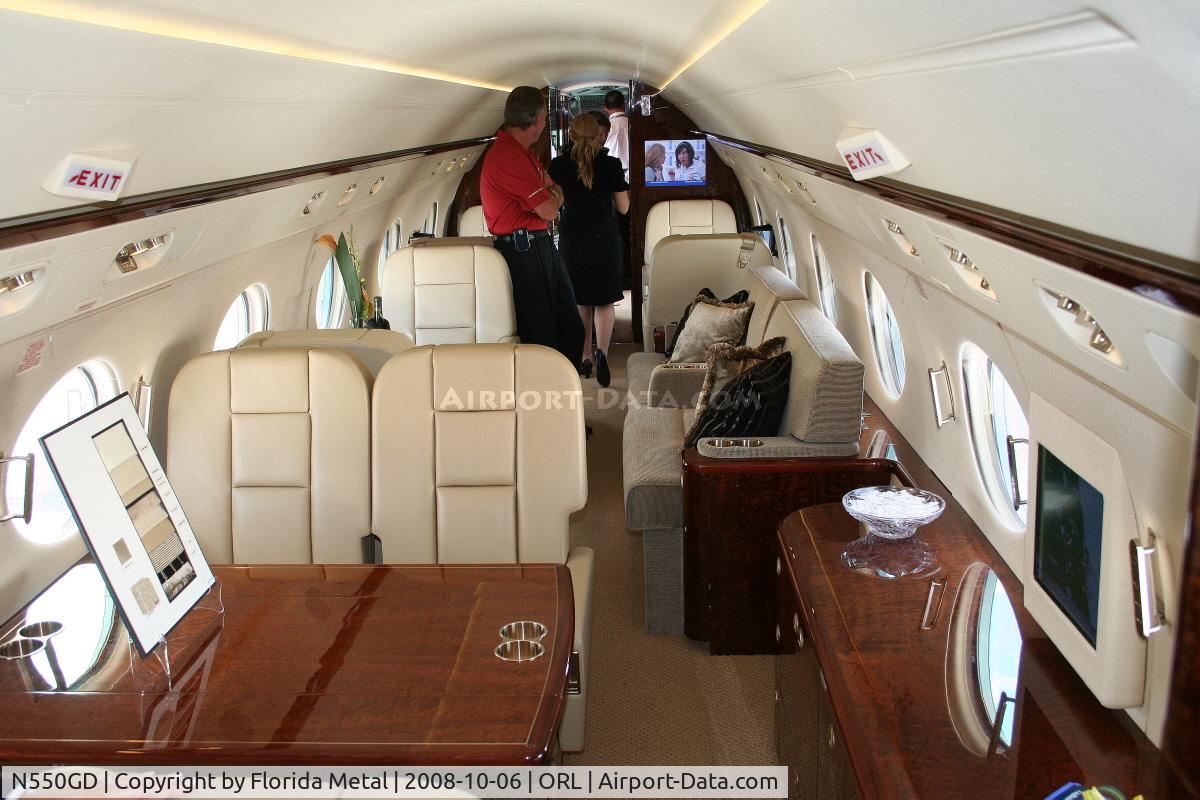 N550GD, 2008 Gulfstream Aerospace GV-SP (G550) C/N 5184, Gulfstream G550 at Gulfstream display at NBAA