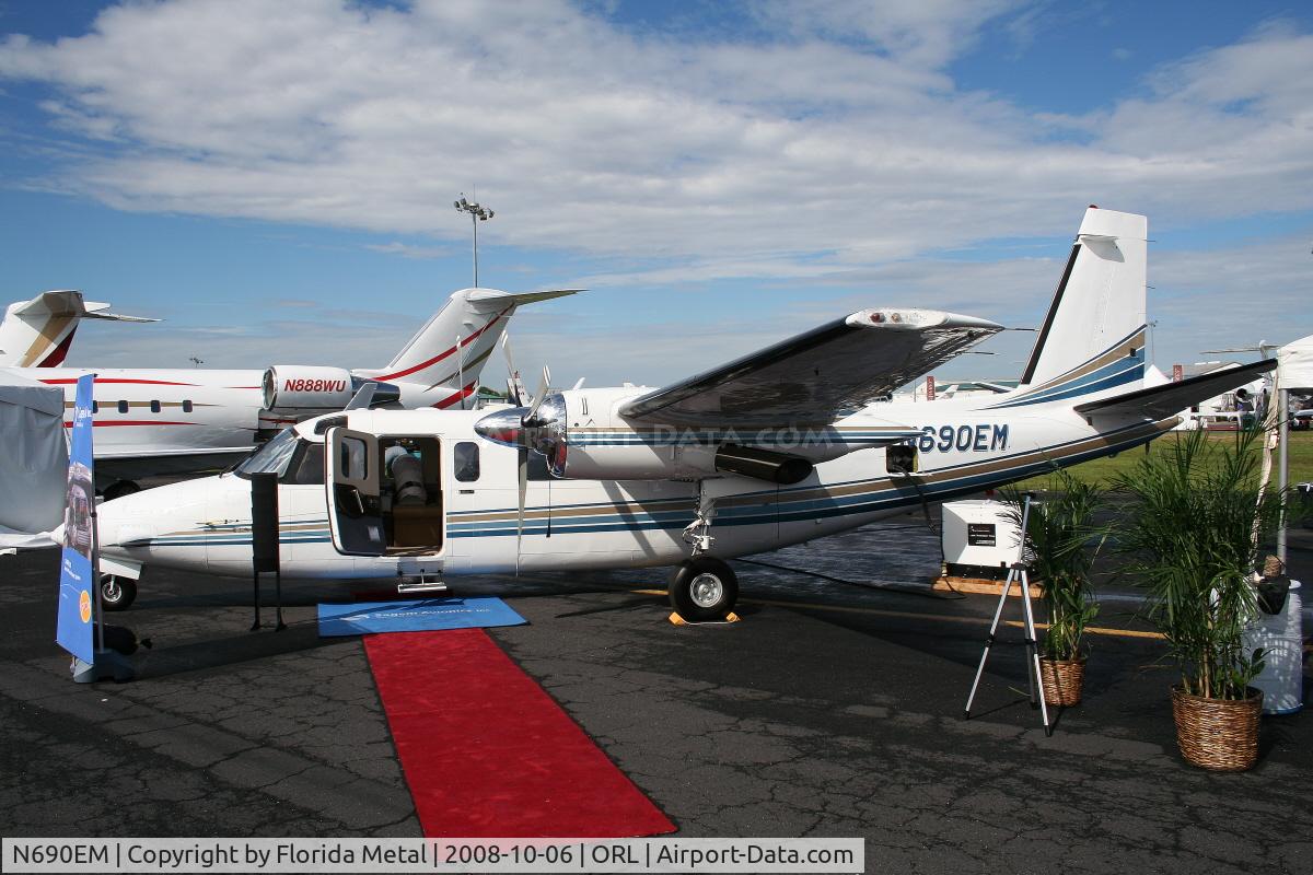 N690EM, 1973 Rockwell 690A Turbo Commander Turbo Commander C/N 11125, Aerocommander 690A at NBAA