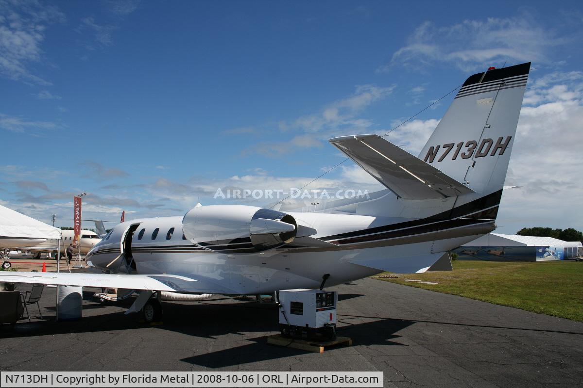 N713DH, 2004 Cessna 560XL C/N 560-5527, Citation 560XL at NBAA