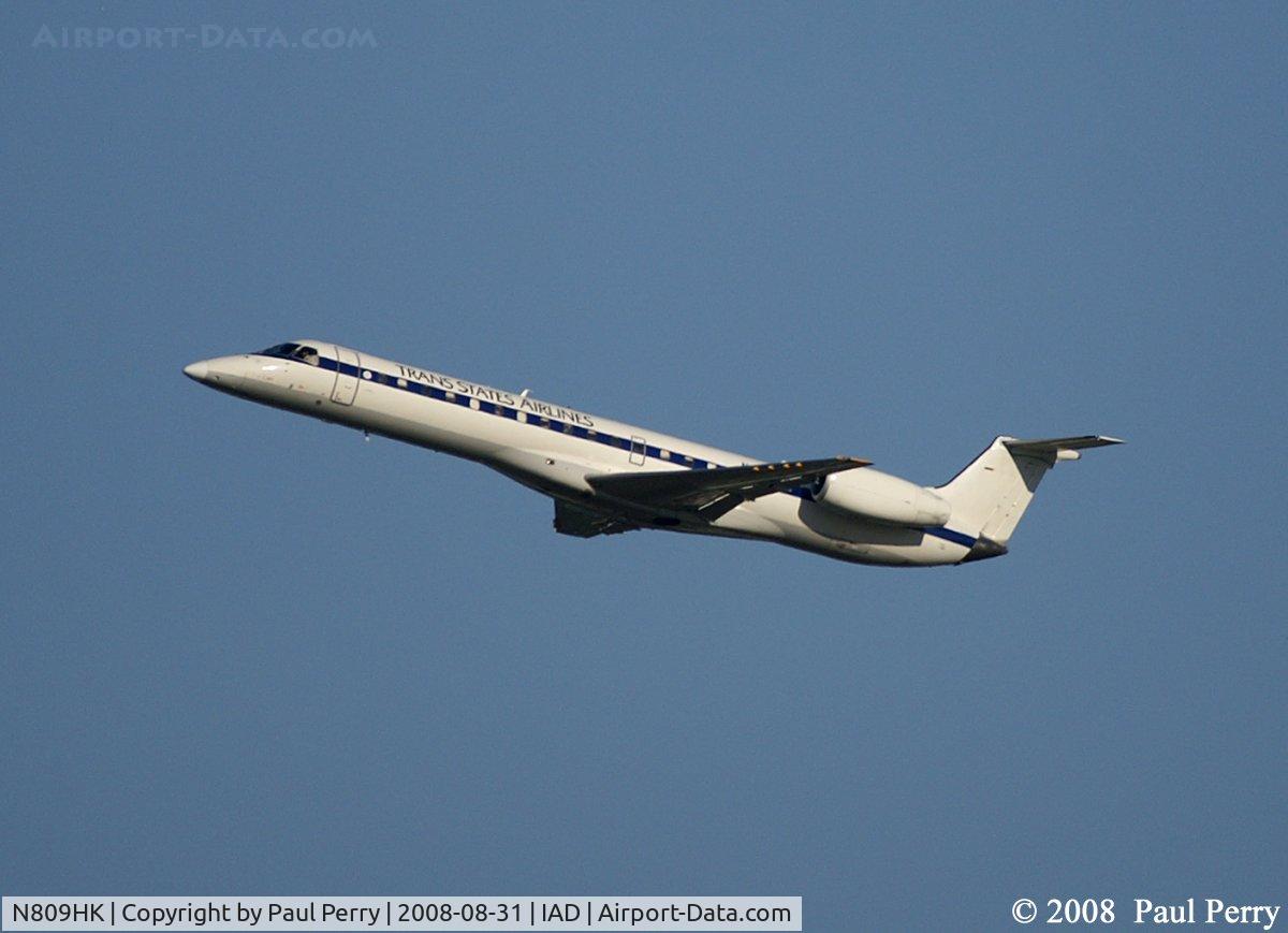 N809HK, 1999 Embraer EMB-145EP (ERJ-145EP) C/N 145187, Without a flight number, you can't pin down who she might be flying for