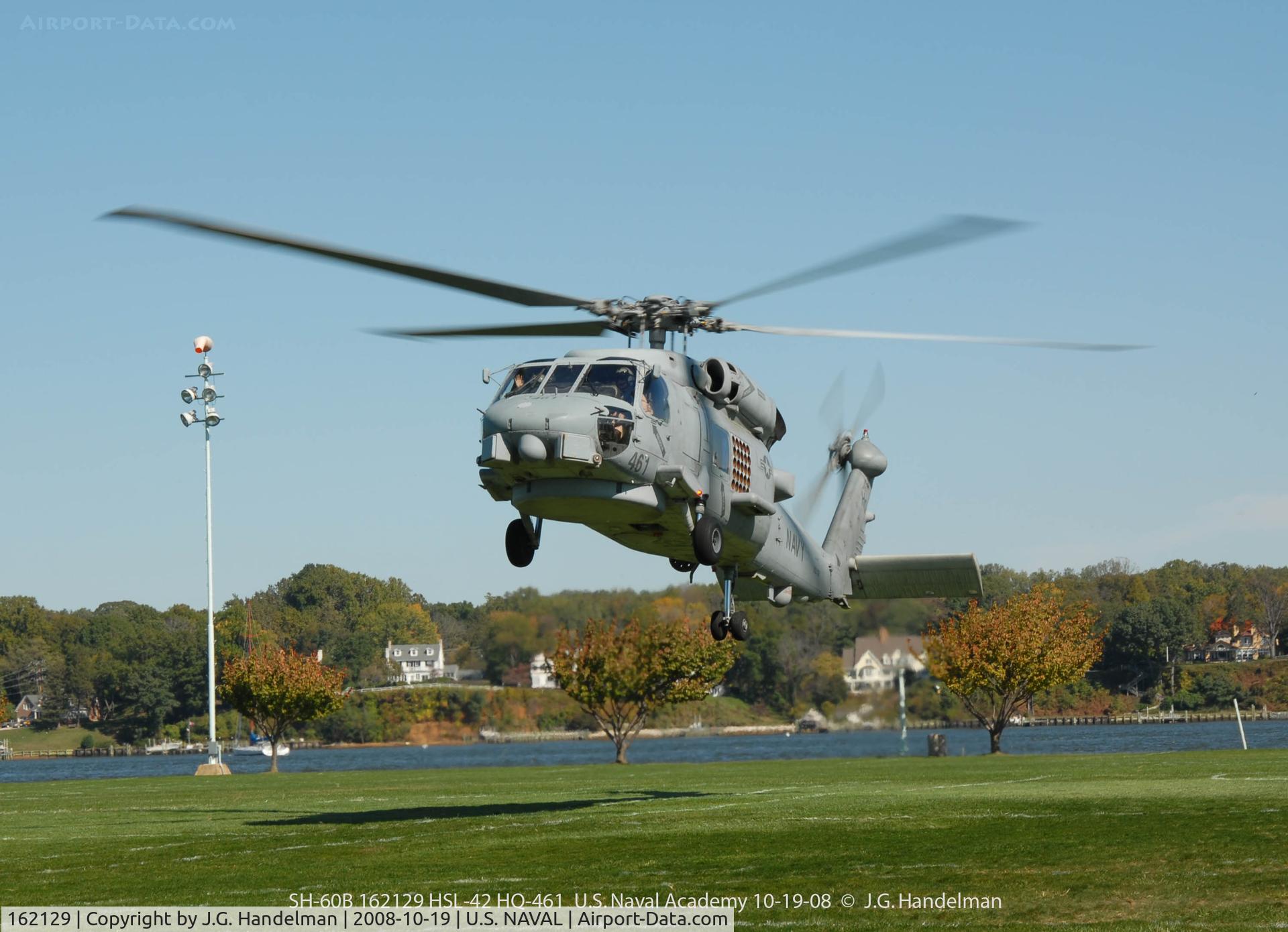 162129, Sikorsky SH-60B Seahawk C/N 70-0420, SH-60B 162129 lift off at U.S. Naval Academy 10-19-08