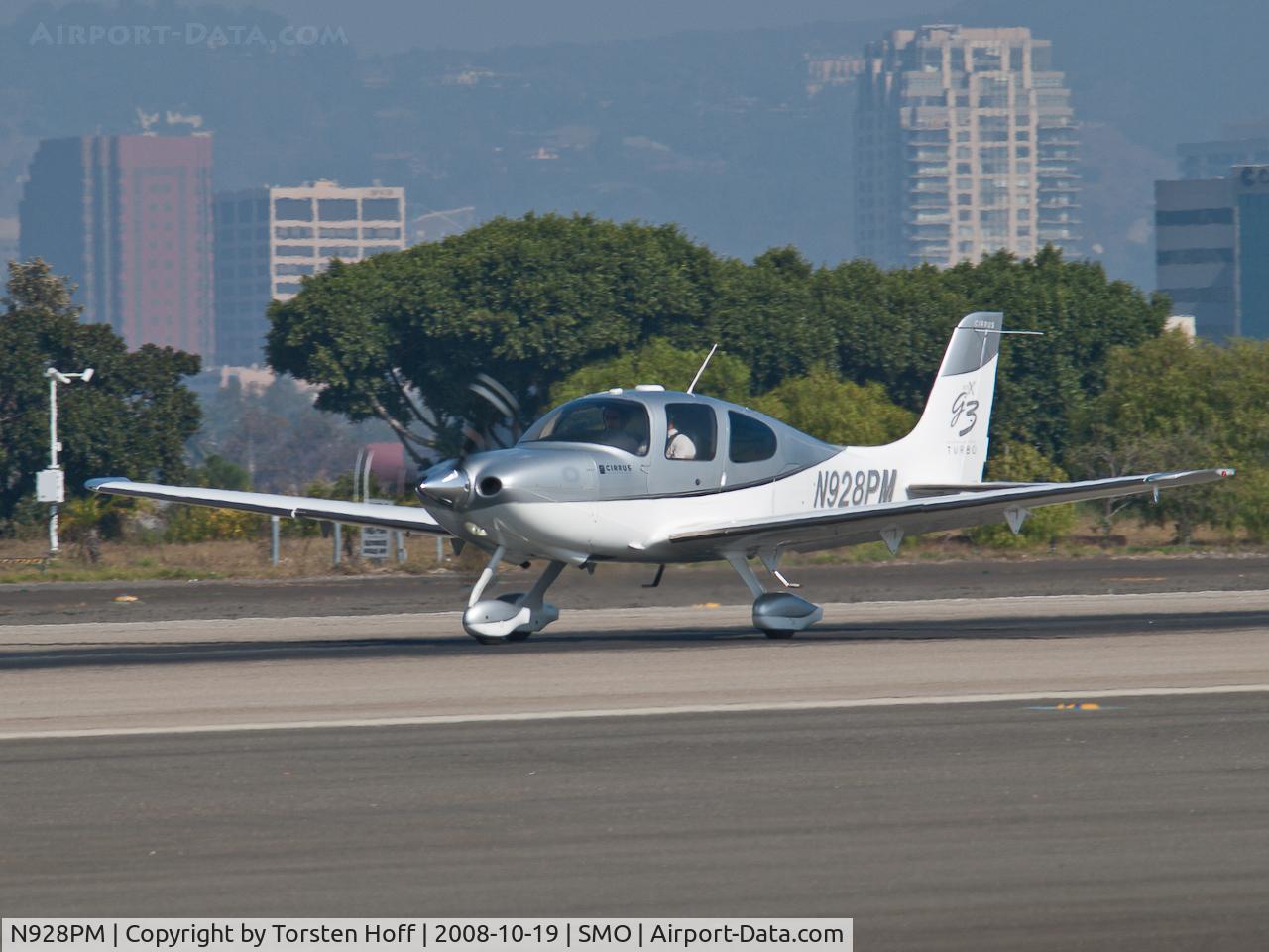 N928PM, 2007 Cirrus SR22 G3 GTSX Turbo C/N 2712, N928PM departing from RWY 21