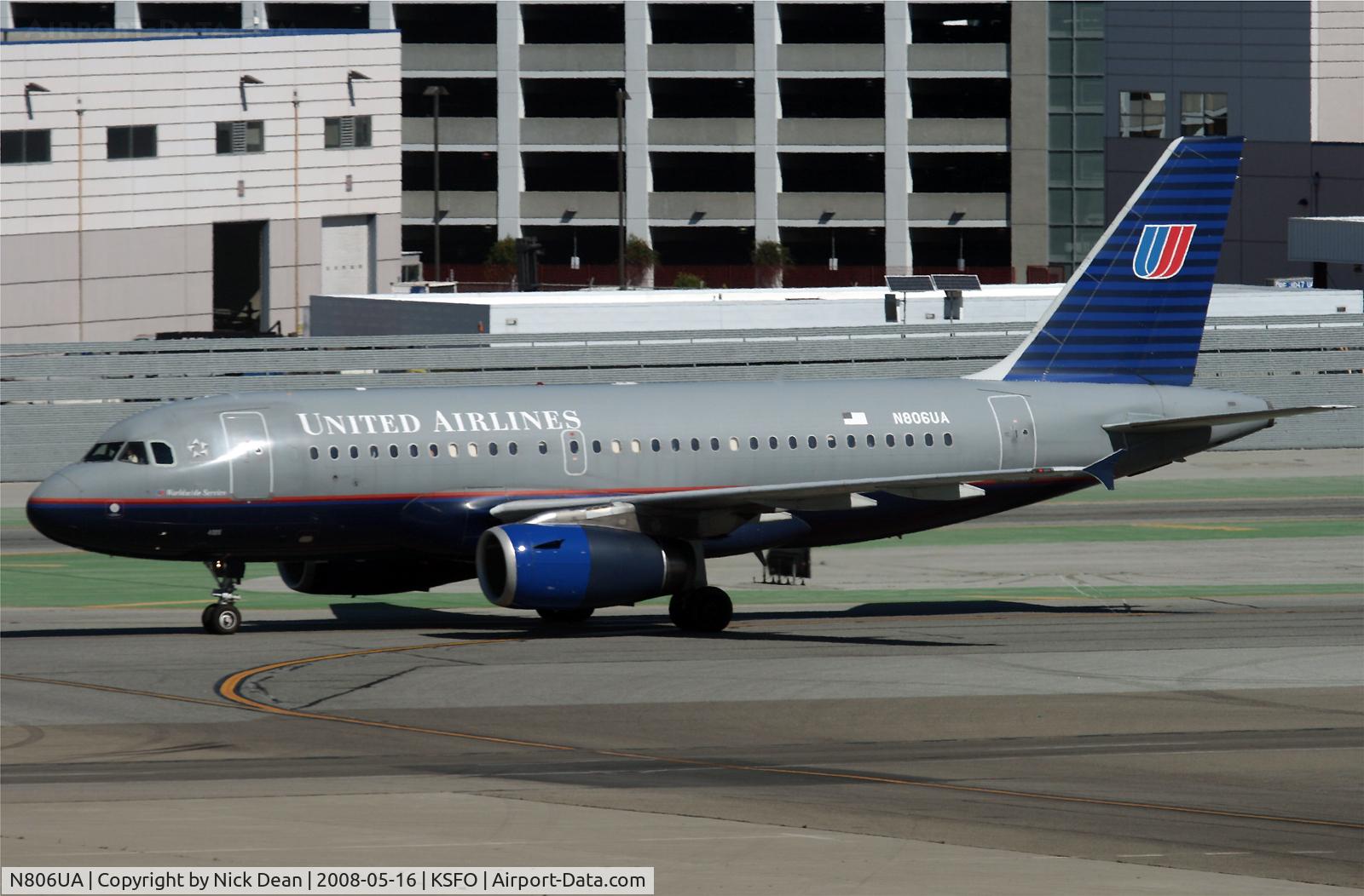 N806UA, 1998 Airbus A319-131 C/N 788, /