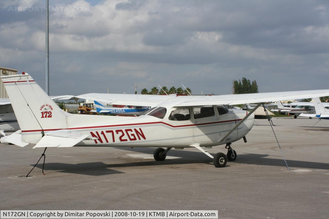 N172GN, 1973 Cessna 172M C/N 17262464, AOPA 1993 project; formerly N13057