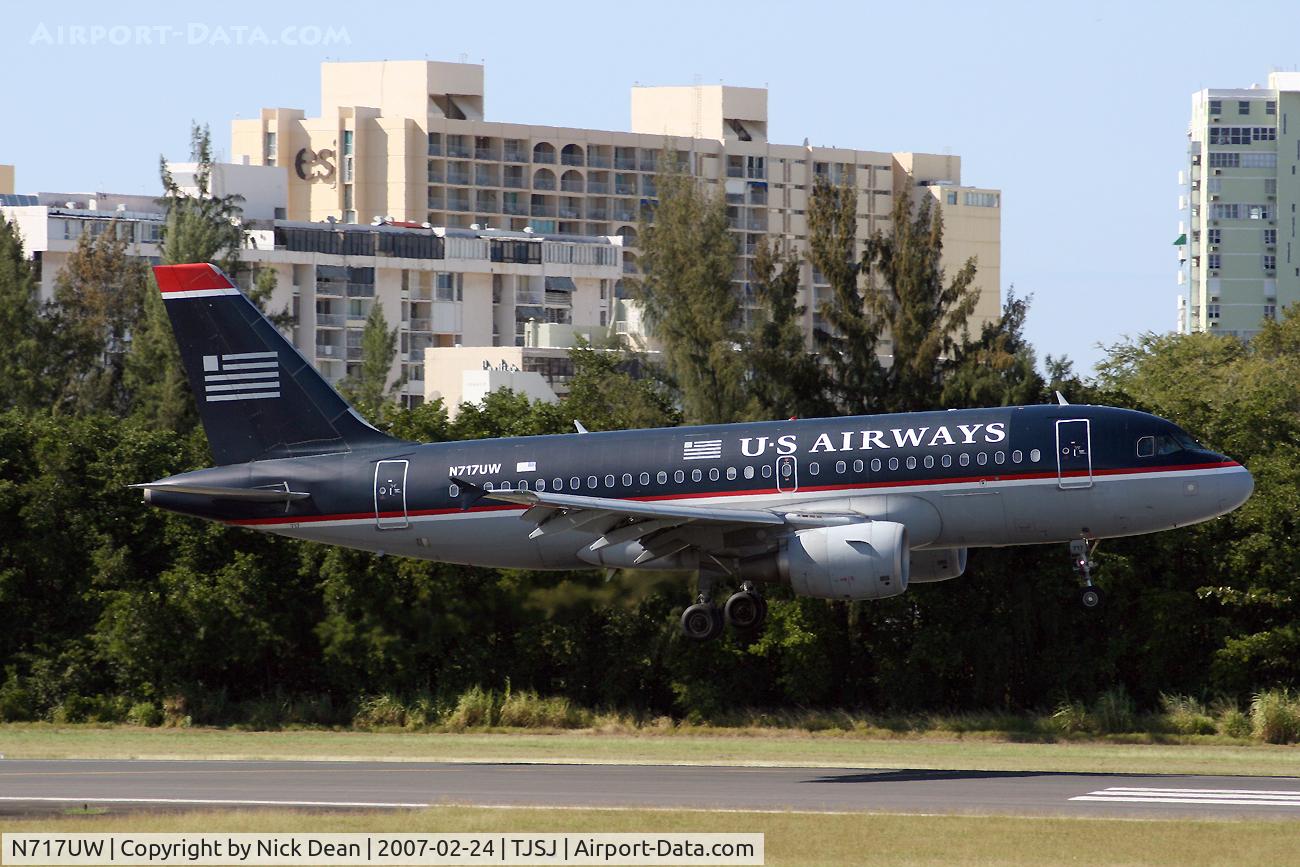 N717UW, 1999 Airbus A319-112 C/N 1069, /