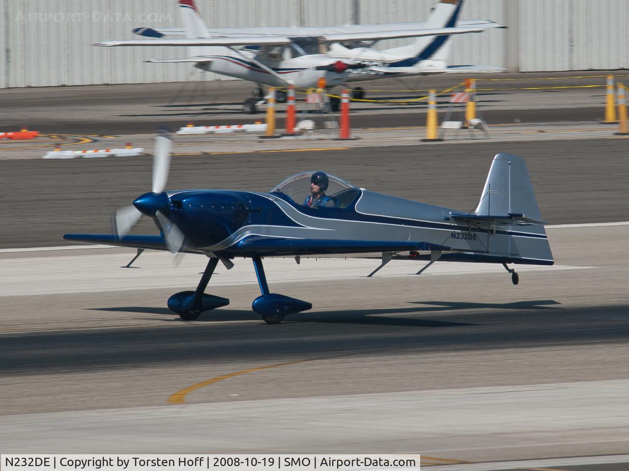 N232DE, 2002 Mudry CAP-232 C/N 39, N232DE arriving on RWY 21