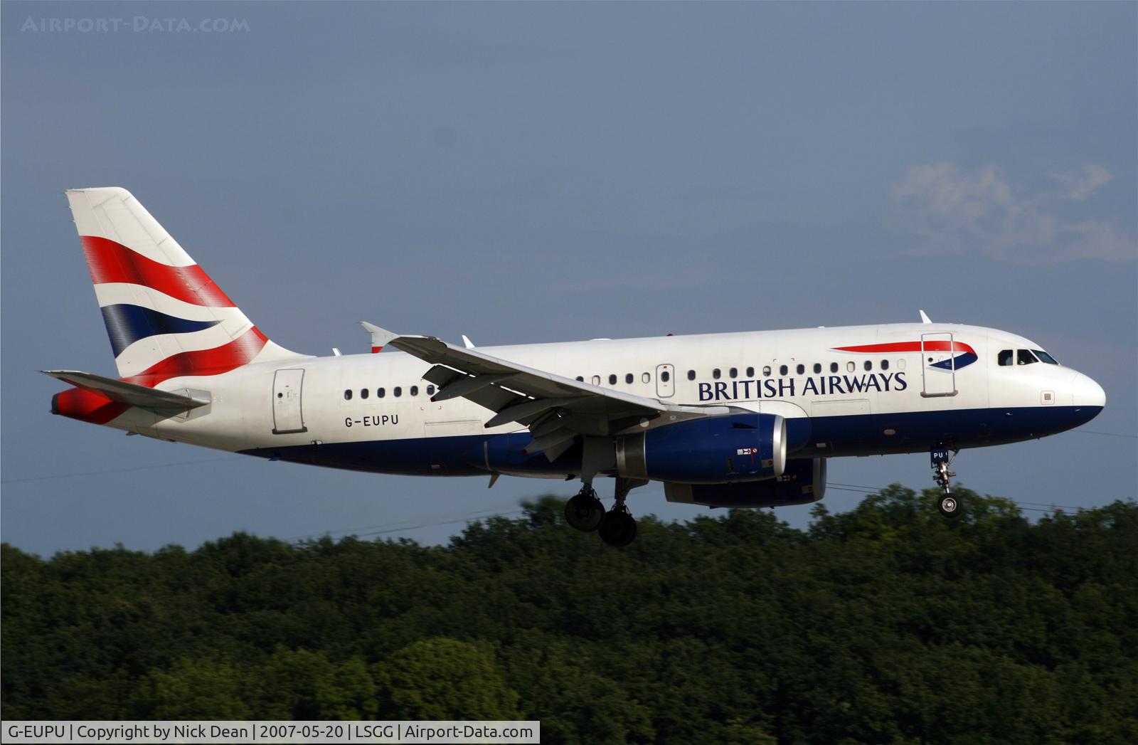 G-EUPU, 2000 Airbus A319-131 C/N 1384, LSGG