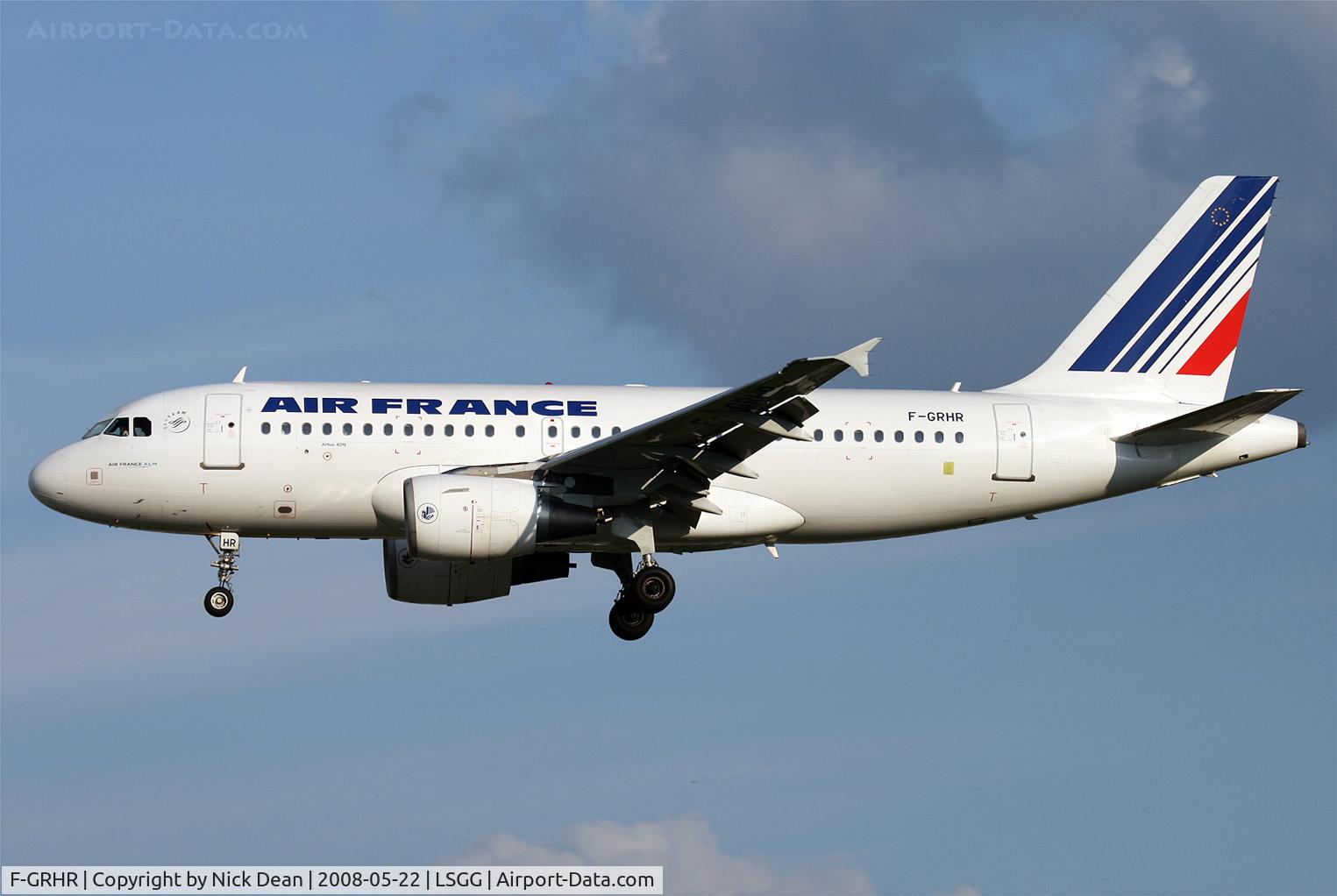 F-GRHR, 2001 Airbus A319-111 C/N 1415, /