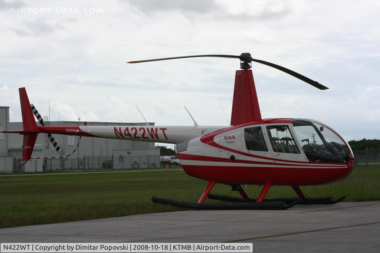 N422WT, 2000 Robinson R44 C/N 0795, /