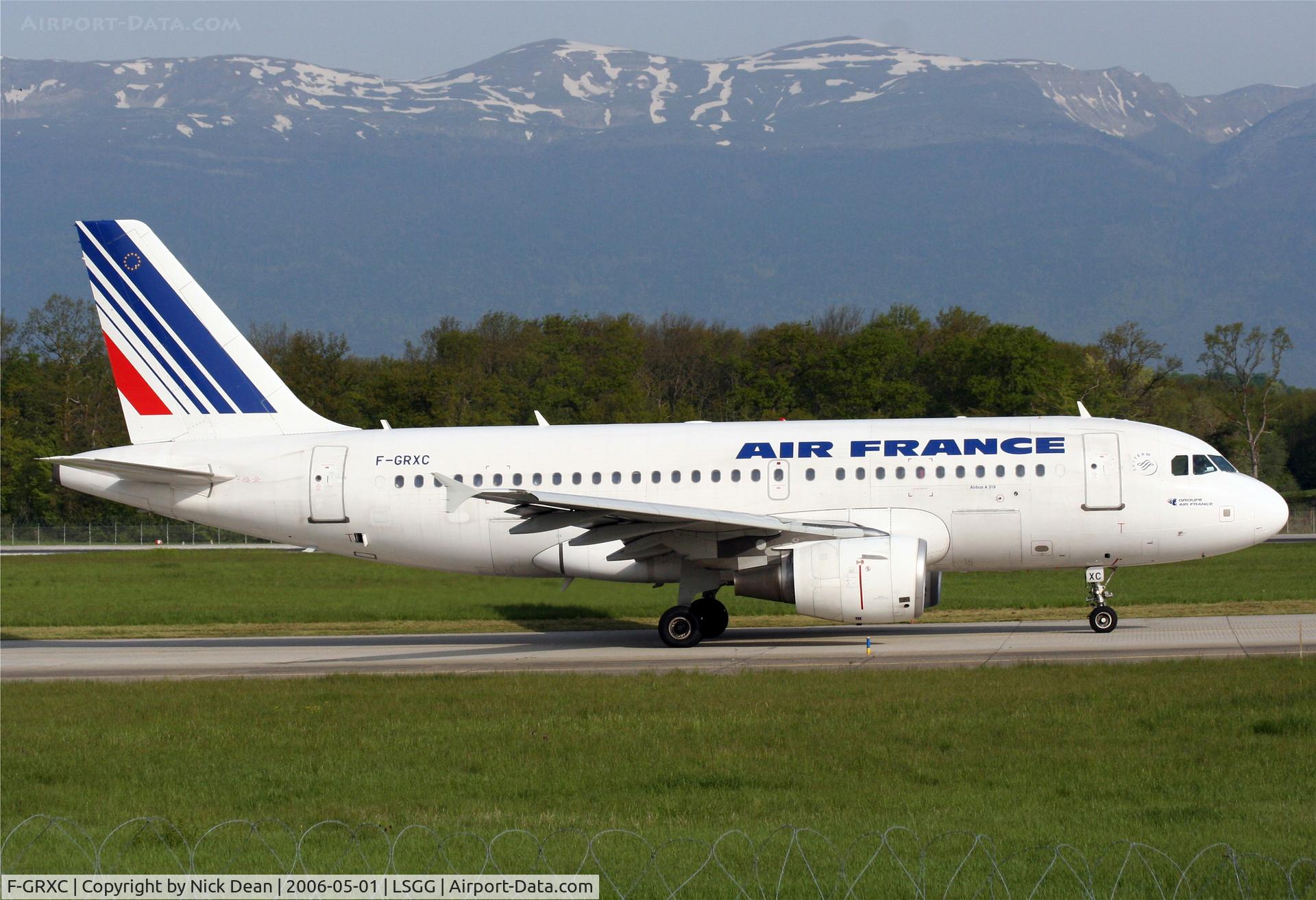 F-GRXC, 2002 Airbus A319-111 C/N 1677, LSGG