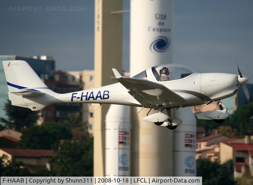 F-HAAB, Aquila A210 (AT01) C/N AT01-132, Take off rwy 34