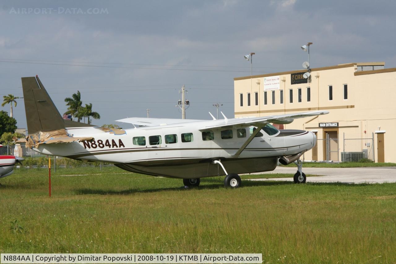 N884AA, 2004 Cessna 208B Grand Caravan C/N 208B1045, /