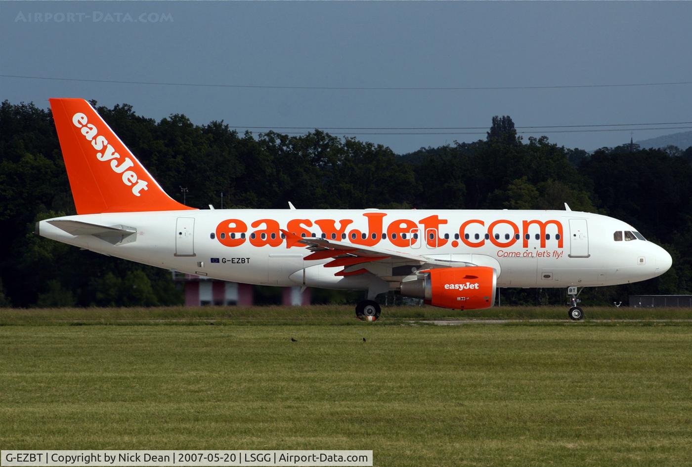 G-EZBT, 2007 Airbus A319-111 C/N 3090, /