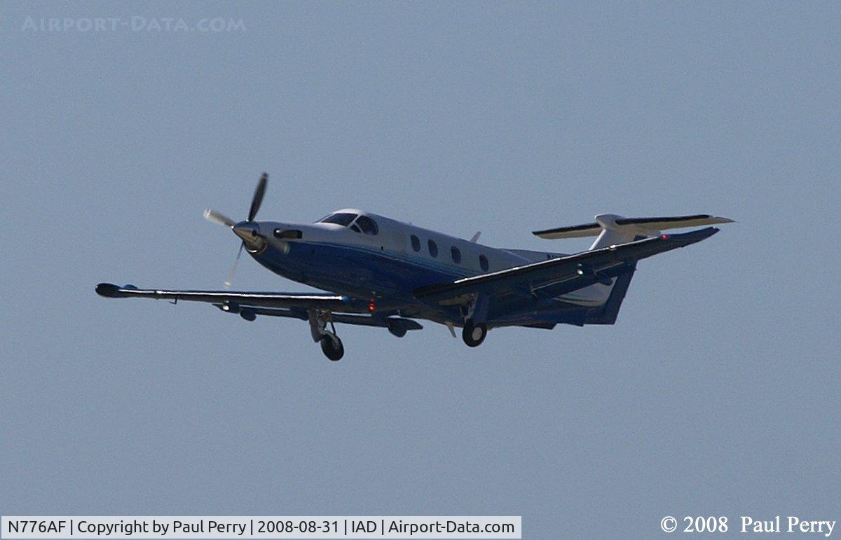 N776AF, 2006 Pilatus PC-12/47 C/N 776, Humming up from RWY19C