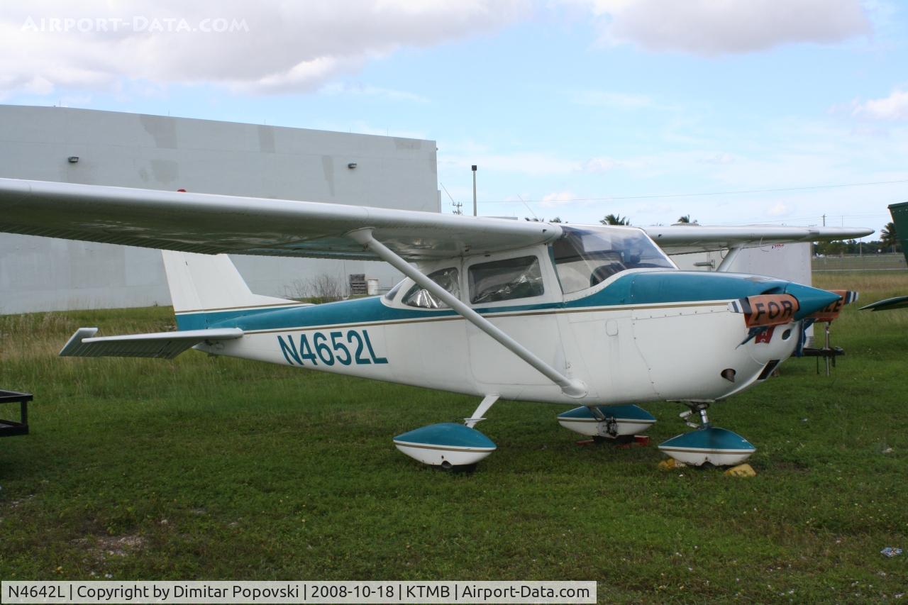 N4642L, 1966 Cessna 172G C/N 17254637, /