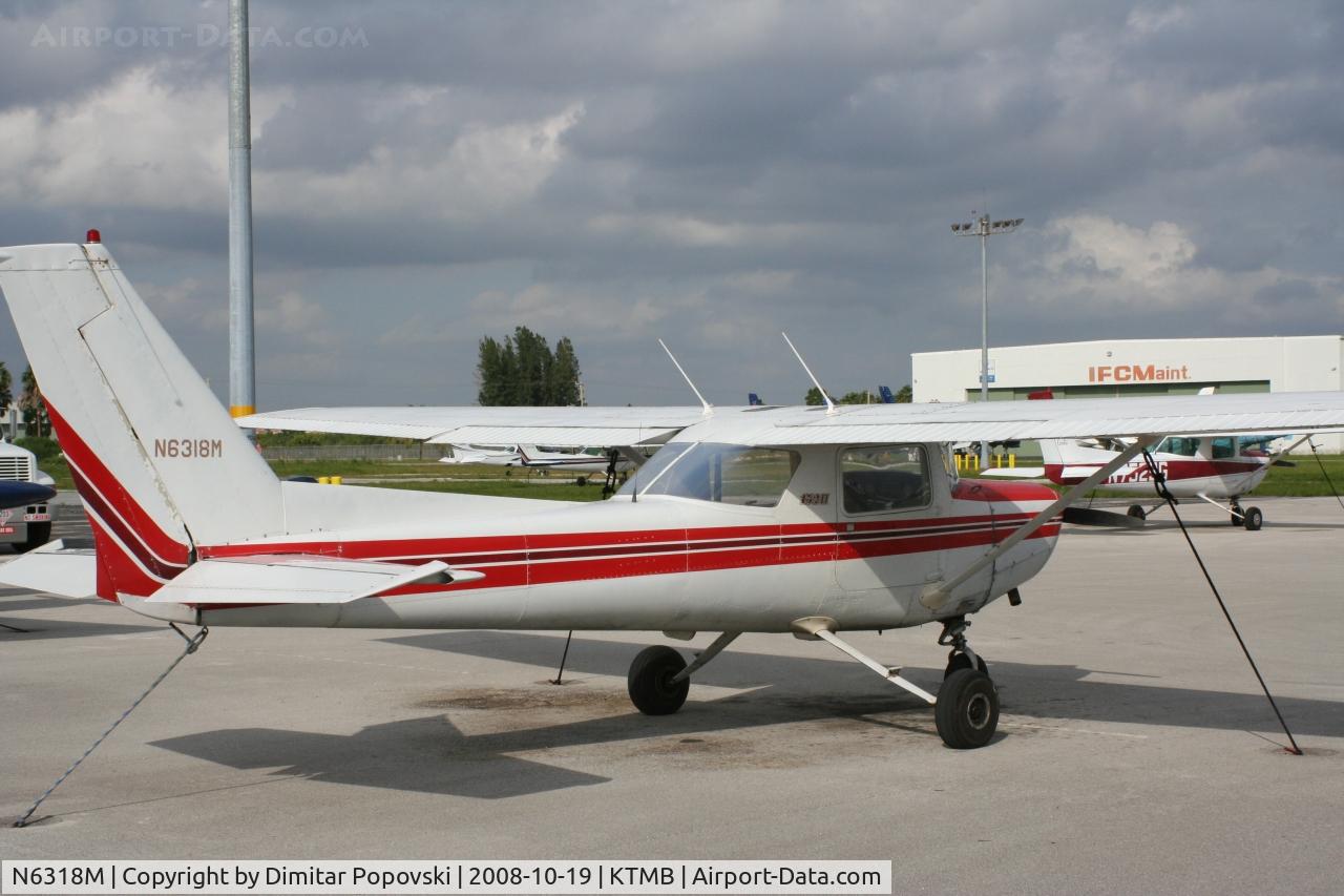 N6318M, 1980 Cessna 152 C/N 15284670, /