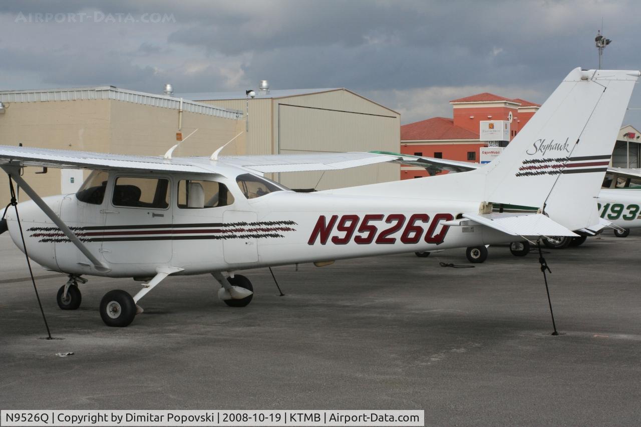 N9526Q, 1998 Cessna 172R C/N 17280457, /