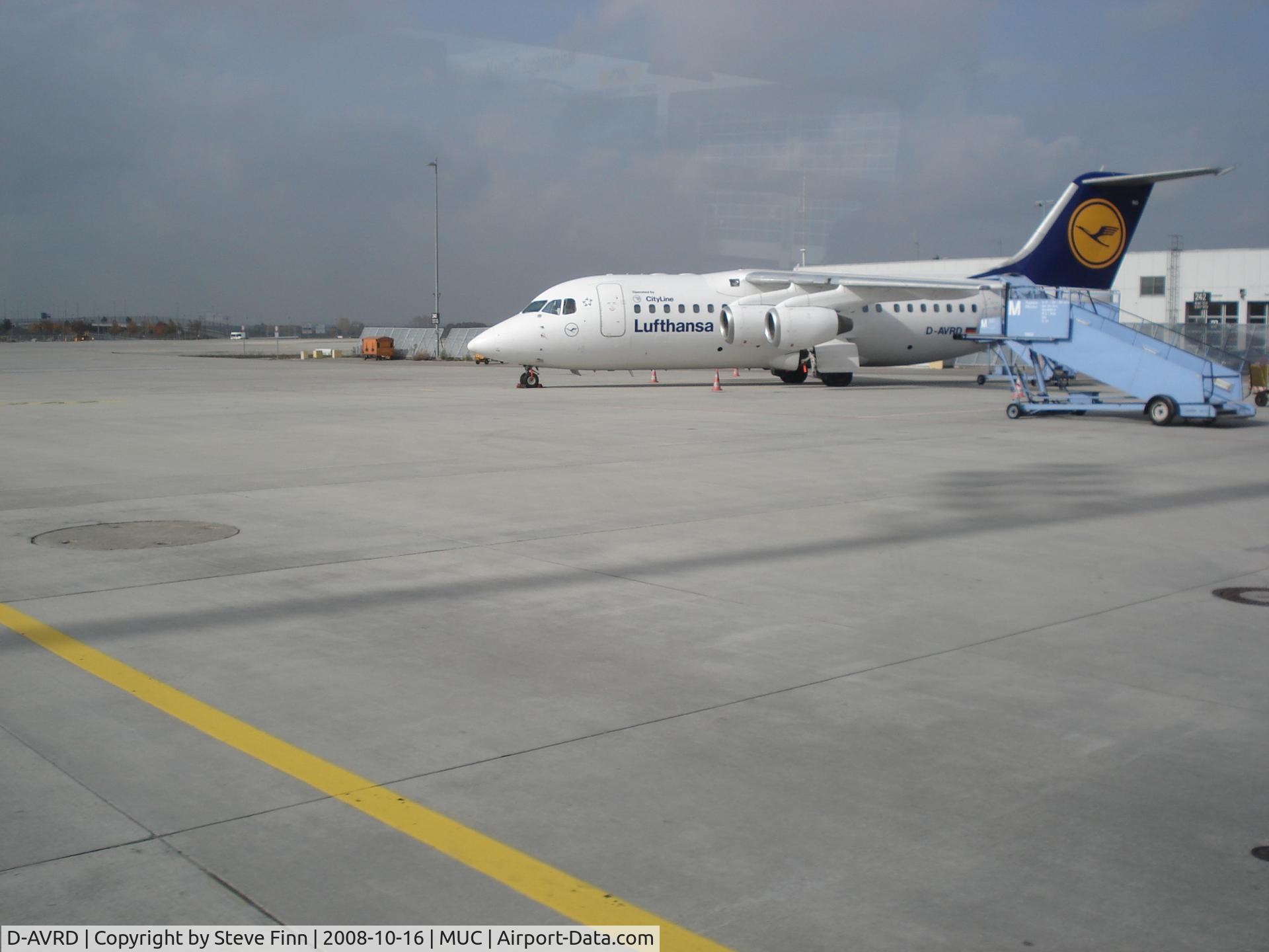 D-AVRD, 1995 British Aerospace Avro 146-RJ85 C/N E.2257, Just driving by on the way to a remote stand