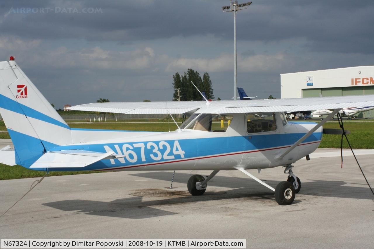 N67324, 1978 Cessna 152 C/N 15281755, /