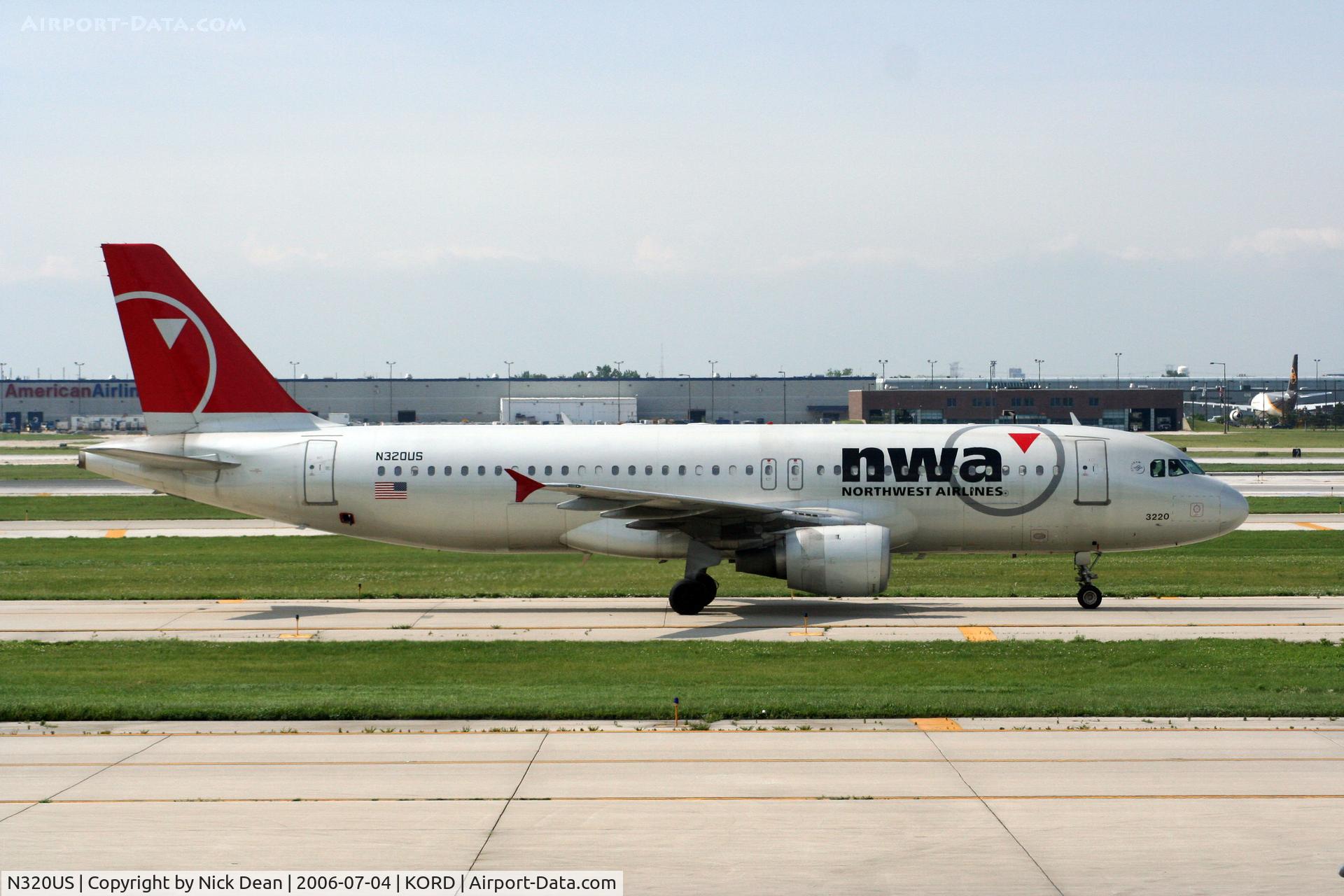 N320US, 1991 Airbus A320-211 C/N 213, /