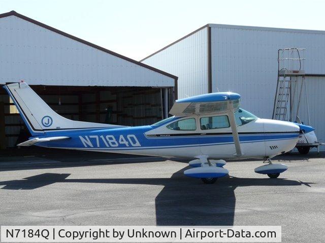 N7184Q, 1973 Cessna 182P Skylane C/N 18262045, Skymaster 7184Q