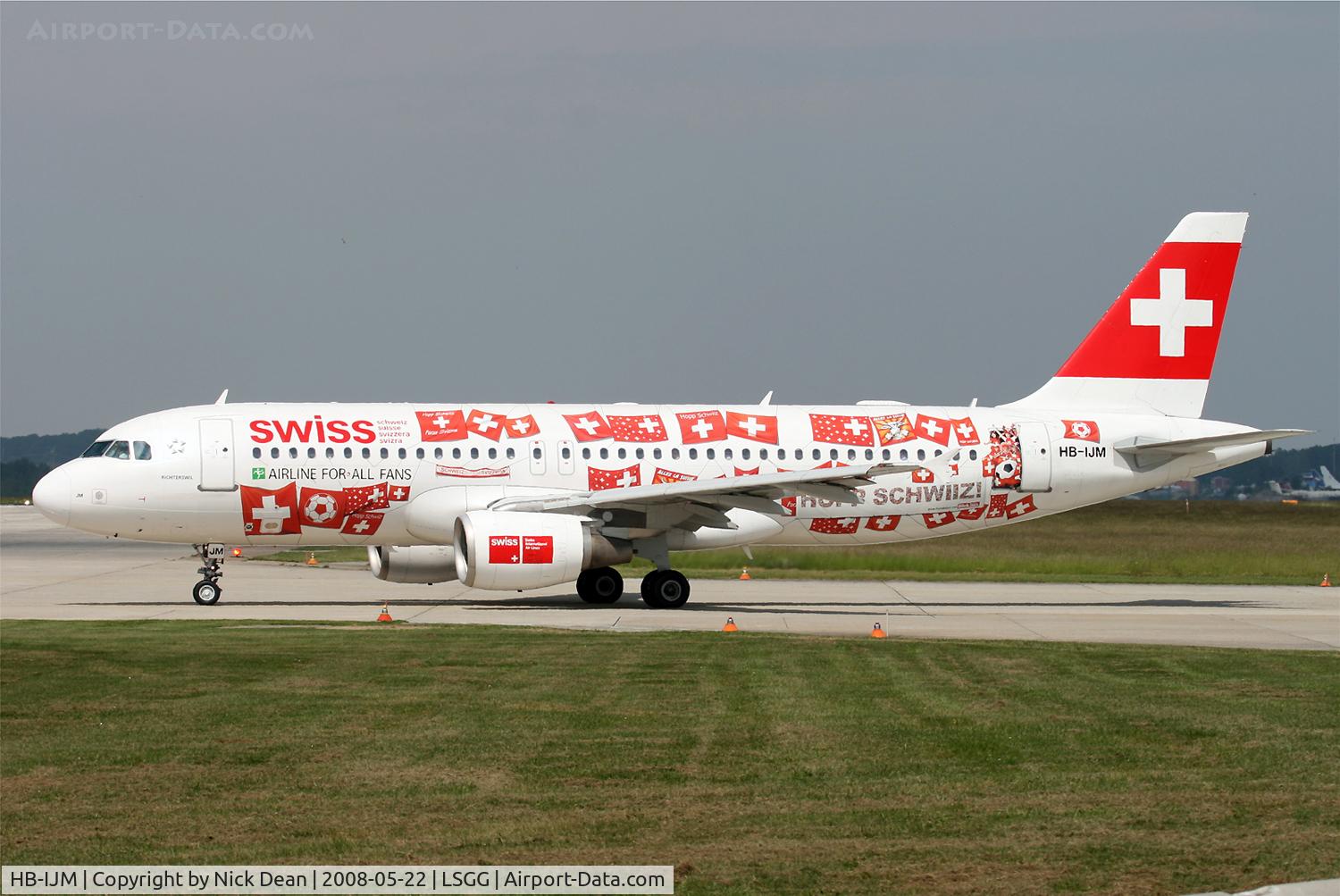 HB-IJM, 1996 Airbus A320-214 C/N 635, /