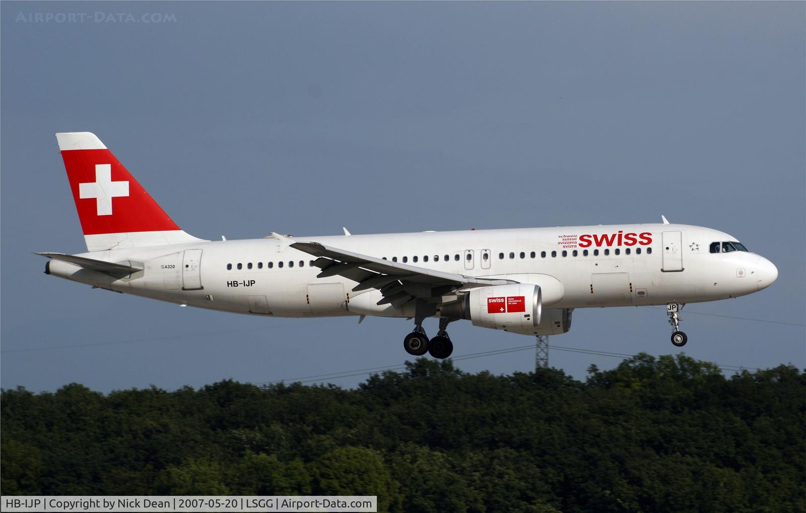 HB-IJP, 1997 Airbus A320-214 C/N 681, /