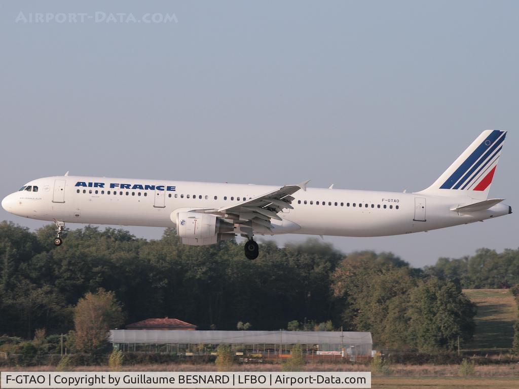 F-GTAO, 2007 Airbus A321-211 C/N 3098, Landing 14R