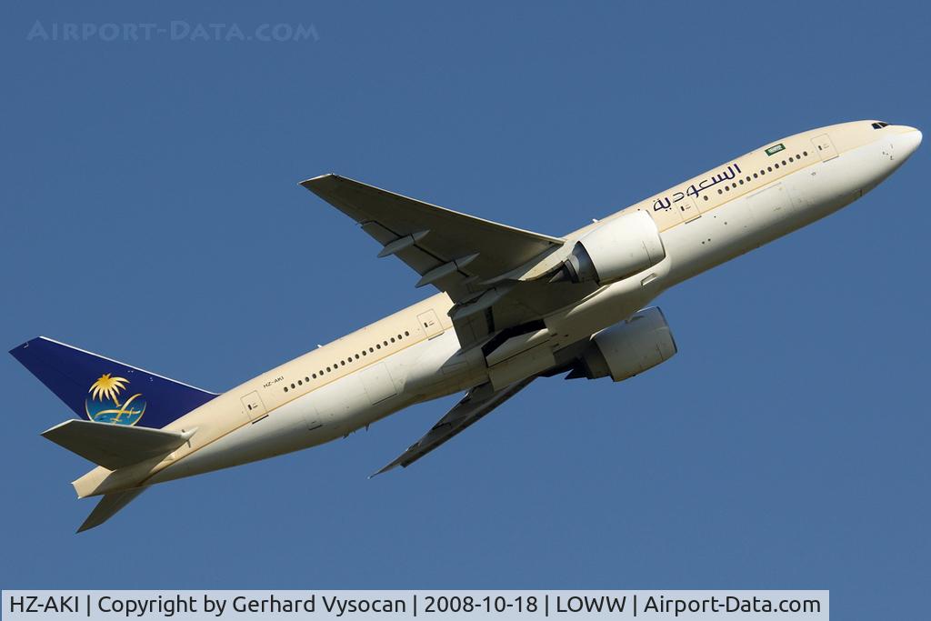 HZ-AKI, 1998 Boeing 777-268/ER C/N 28352, powerfull takeoff