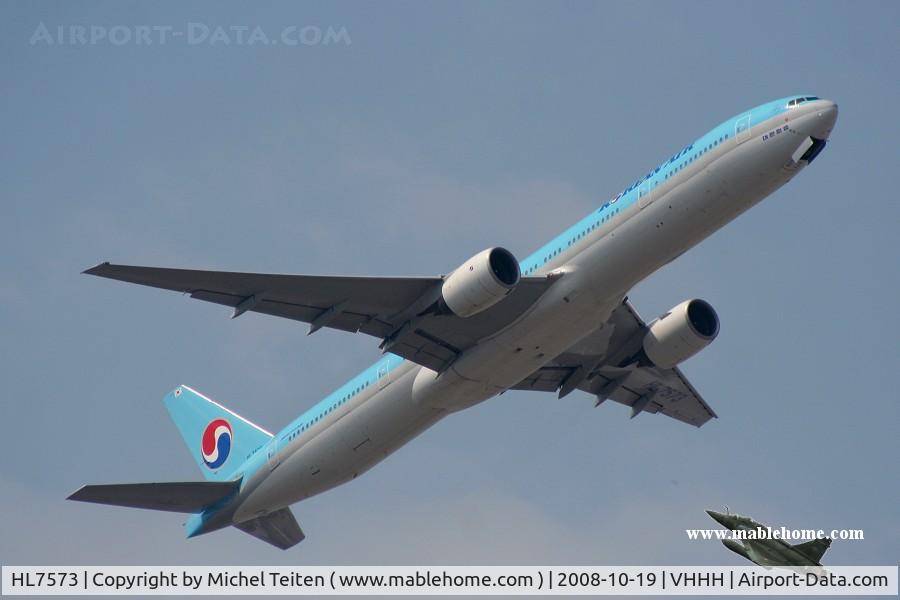 HL7573, 2000 Boeing 777-3B5 C/N 27952, Korea Air