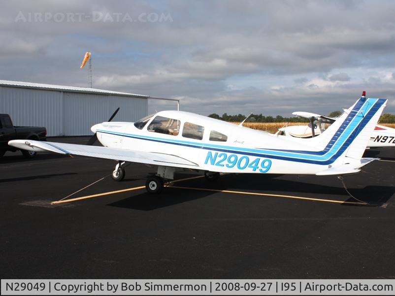 N29049, 1979 Piper PA-28-181 C/N 28-7990429, On the ramp at Kenton, Ohio