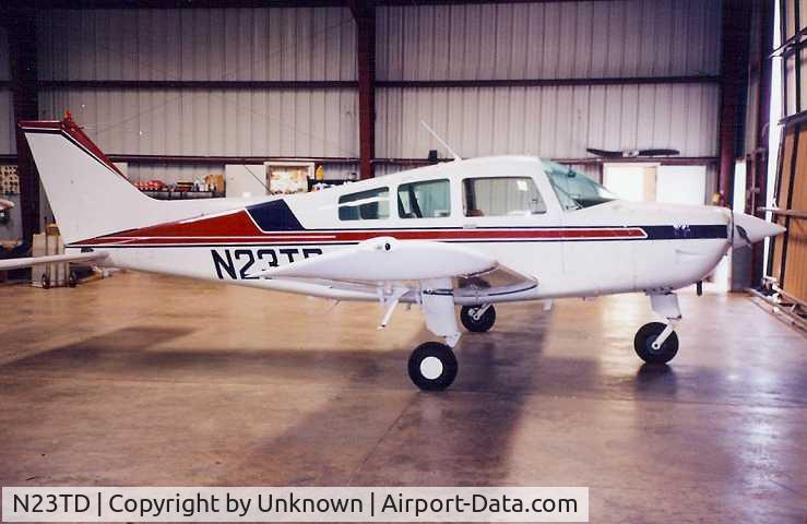 N23TD, 1976 Beech C23 Sundowner 180 C/N M-1785, Beech 23TD