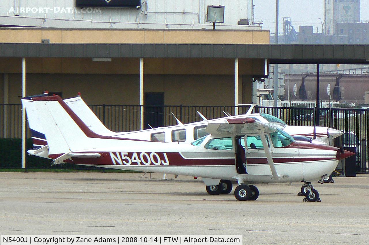 N5400J, 1980 Cessna 172N C/N 17273780, At Meacham Field