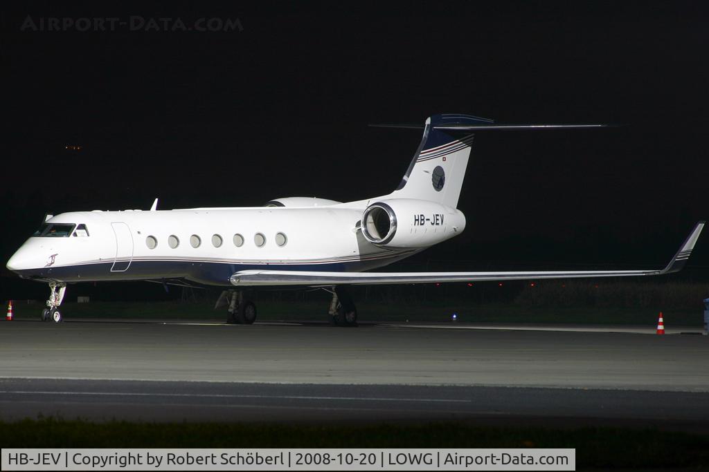 HB-JEV, 2004 Gulfstream Aerospace GV-SP (G550) C/N 5040, Nightstop.