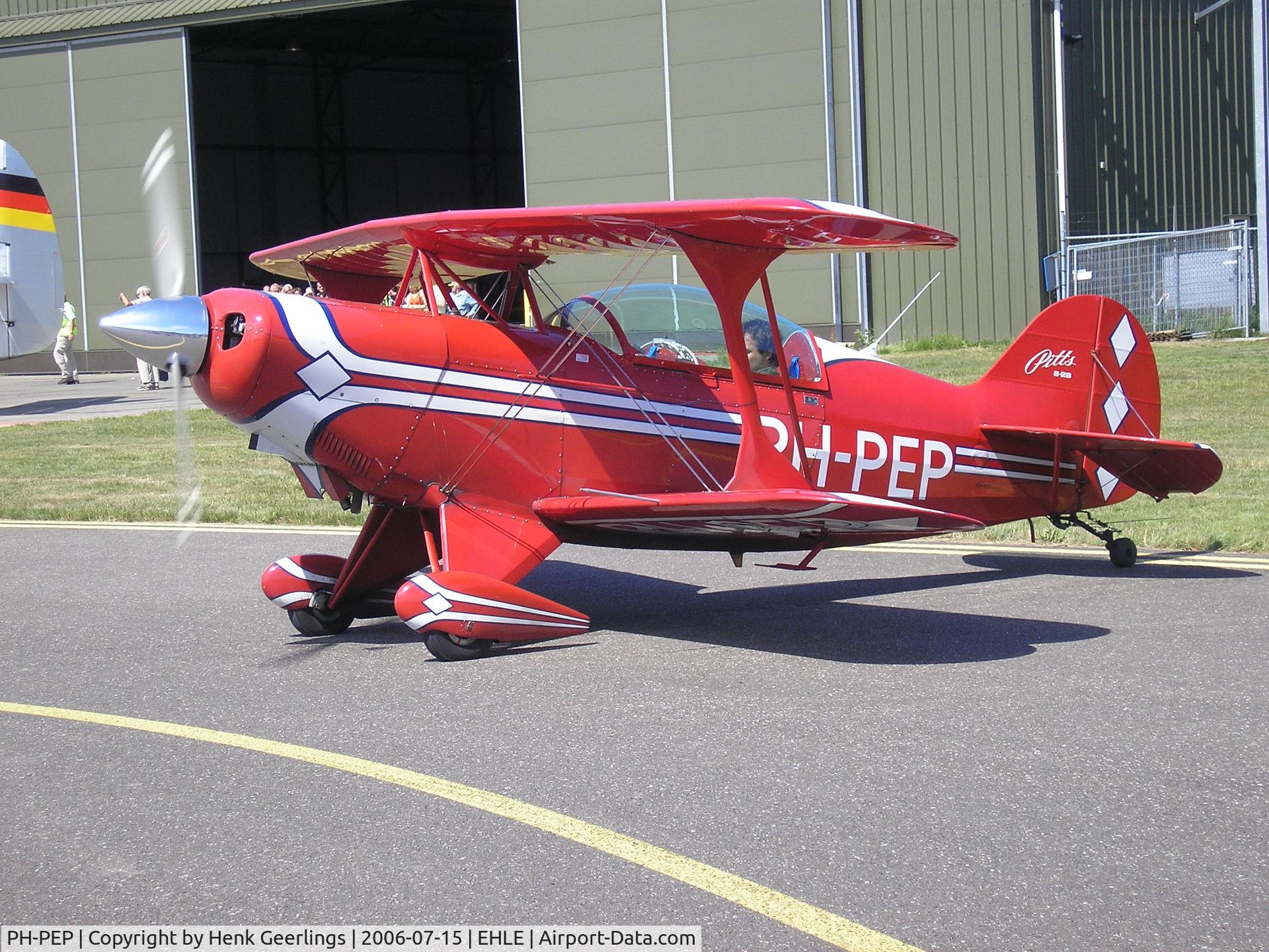 PH-PEP, Aviat Pitts S-2B Special C/N 5251, Dubbeldekker Fly In , Aviodrome ,Lelystad Airport - EHLE