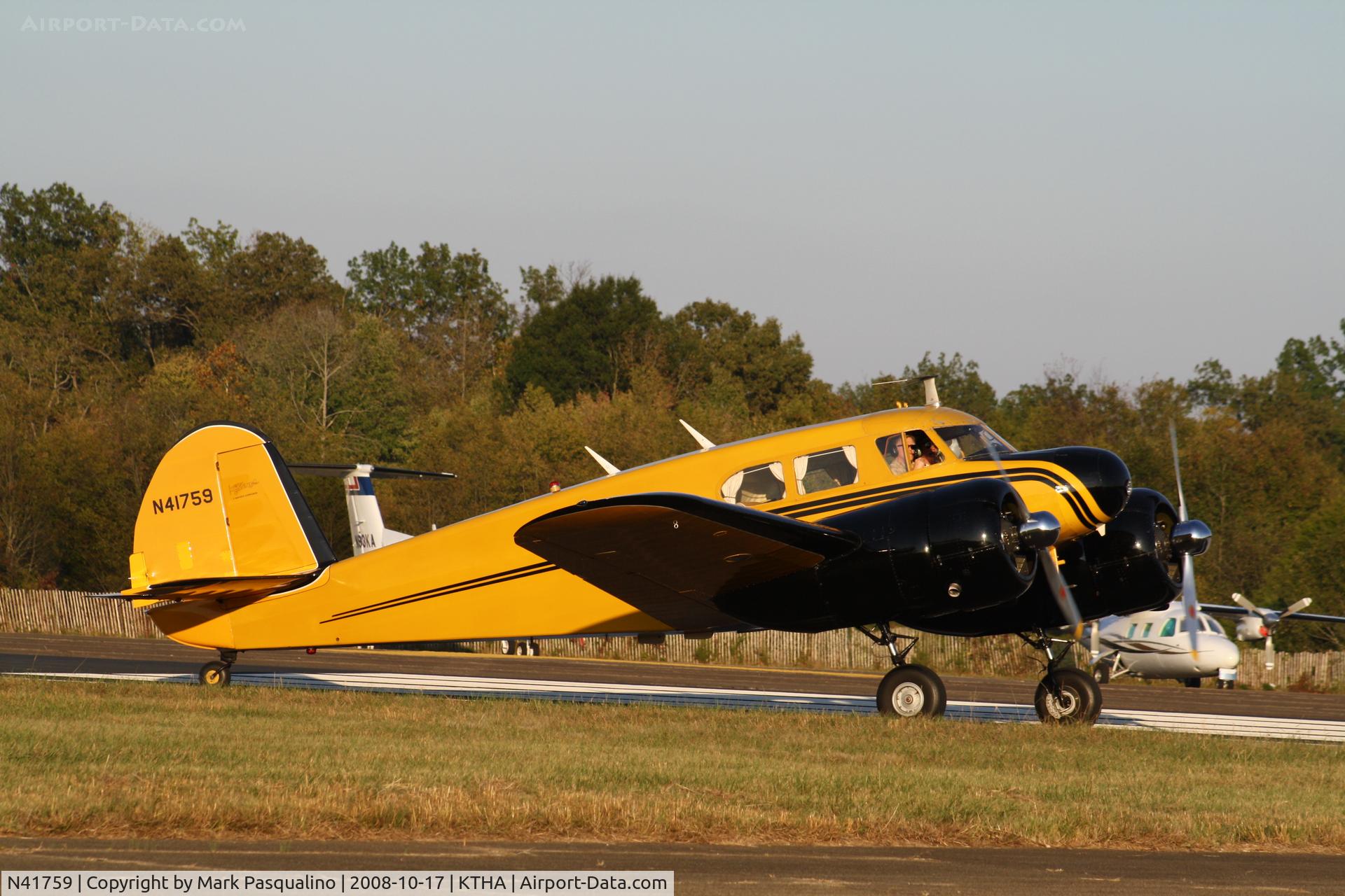 N41759, 1944 Cessna UC-78 (T-50) Bobcat C/N 5807, Cessna T-50
