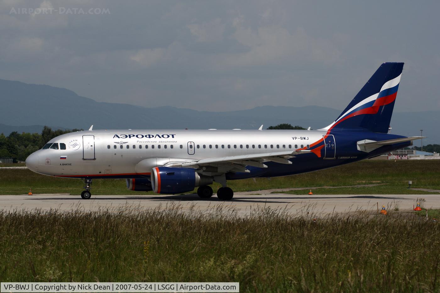 VP-BWJ, 2004 Airbus A319-111 C/N 2179, /