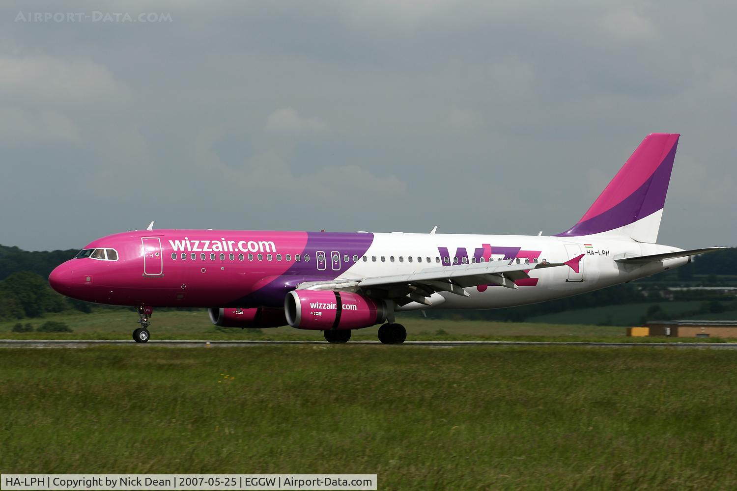 HA-LPH, 2006 Airbus A320-232 C/N 2688, /